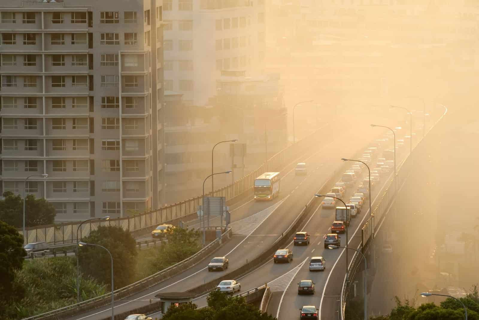 El Deterioro de la Calidad del Aire: Causas, Consecuencias y Soluciones